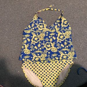Xl kids Polkadot bathing suit